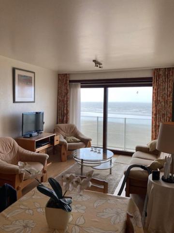 Seagull, Ruim En Volledig Vernieuwd Appartement Met Zeezicht In Westende Миделкерк Экстерьер фото