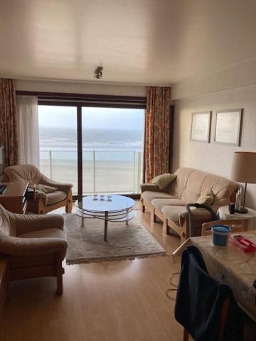 Seagull, Ruim En Volledig Vernieuwd Appartement Met Zeezicht In Westende Миделкерк Экстерьер фото